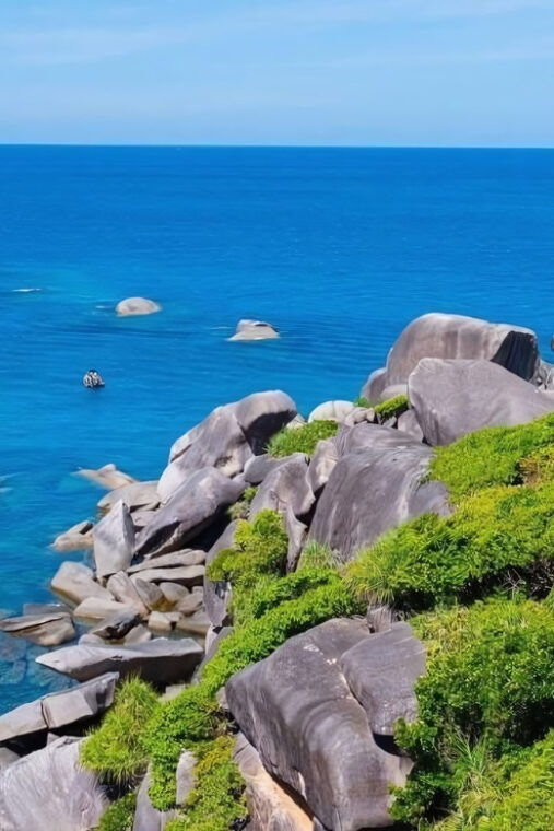 phuket-similan-island-by-speedboat