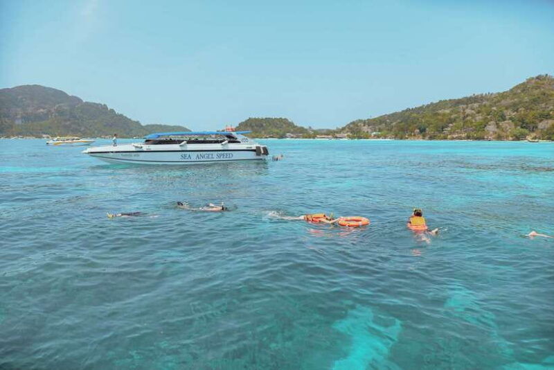 phuket-speedboat-day-trip-to-phi-phi-and-maya-bay