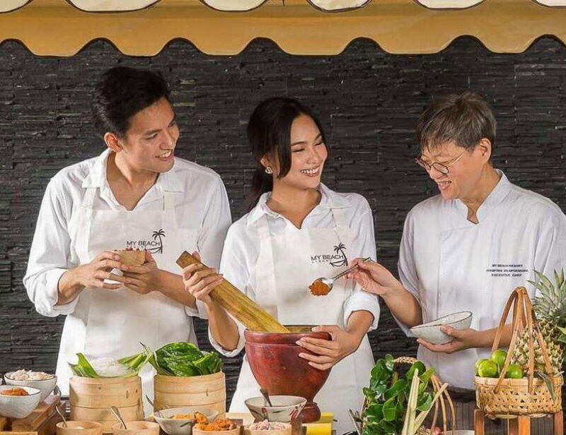 phuket-thai-cooking-class-with-local-market-visit