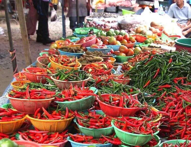 phuket-thai-cooking-class-with-local-market-visit