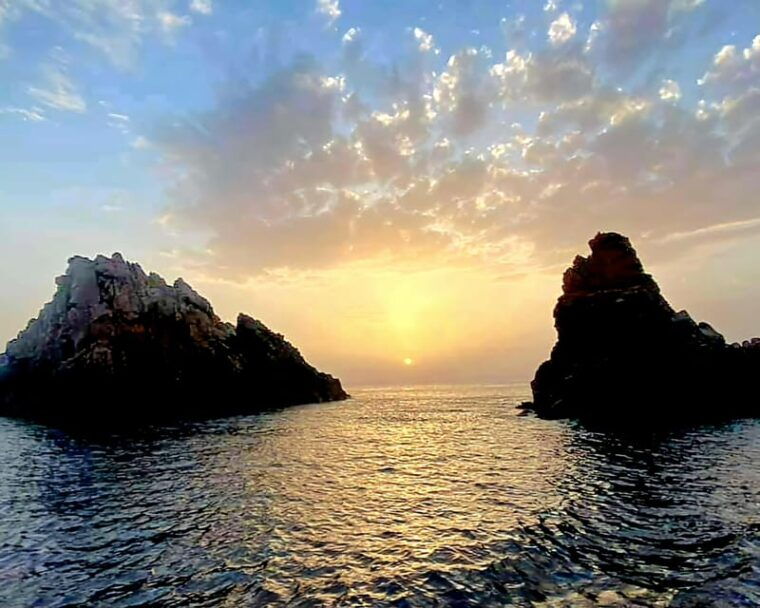 piana-sunset-cruise-aperitif-swimming-boat-12-seats