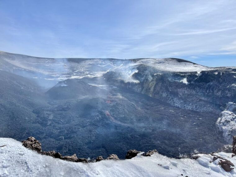 piano-provenzana-mount-etna-hiking-trip-to-3300-meters