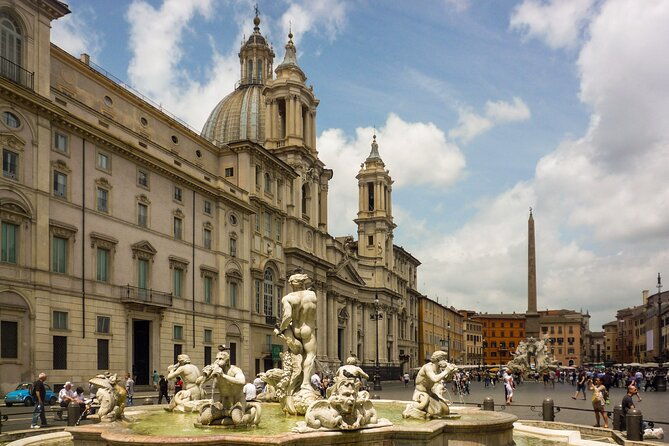 piazza-navona-san-luigi-dei-francesi-and-pantheon-guided-tour