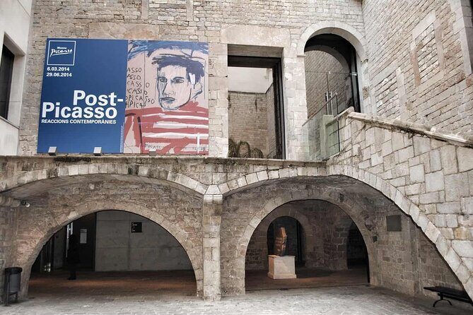 Picasso Museum Guided Tour with Skip the Line Ticket - Meeting and Introduction