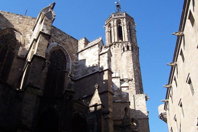 picasso-museum-private-walking-tour-of-born-or-gothic-quarter-2