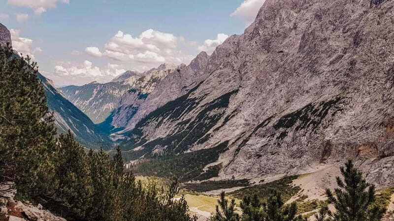 Pick-up in Munich: 2-day hike to Zugspitze (via Knorrhütte) - Practical Tips for the Hike  