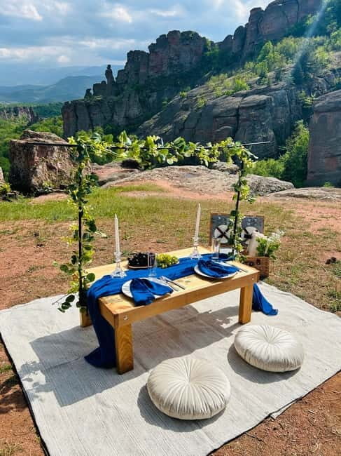 Picnic with a View: Belogradchik's Breathtaking Romance - Who Should Consider This Experience?