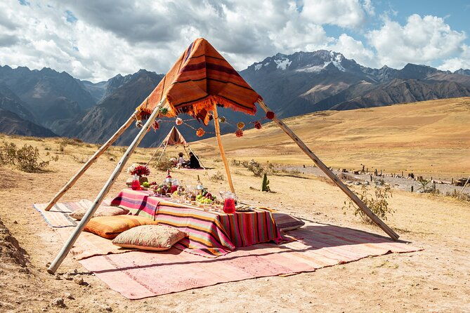 picnic-with-llamas-and-chinchero-moray-and-maras