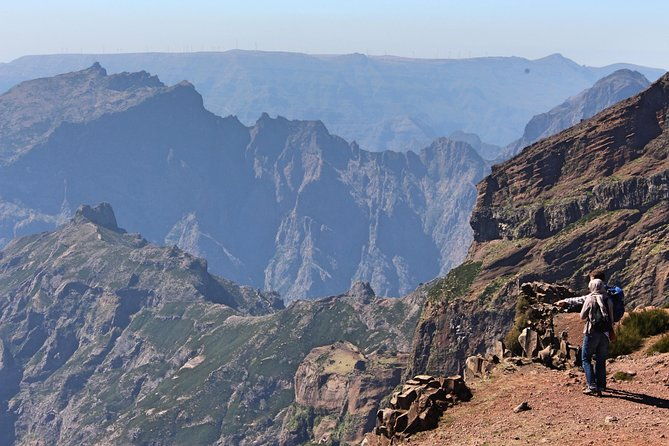 pico-do-areeiro-to-pico-ruivo-pr-1-hiking-tour-in-madeira