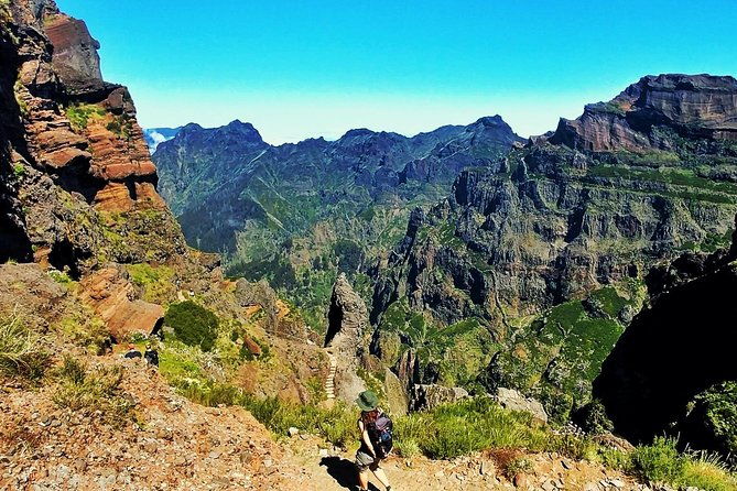 pico-do-areeiro-to-pico-ruivo-pr-1-hiking-tour-in-madeira