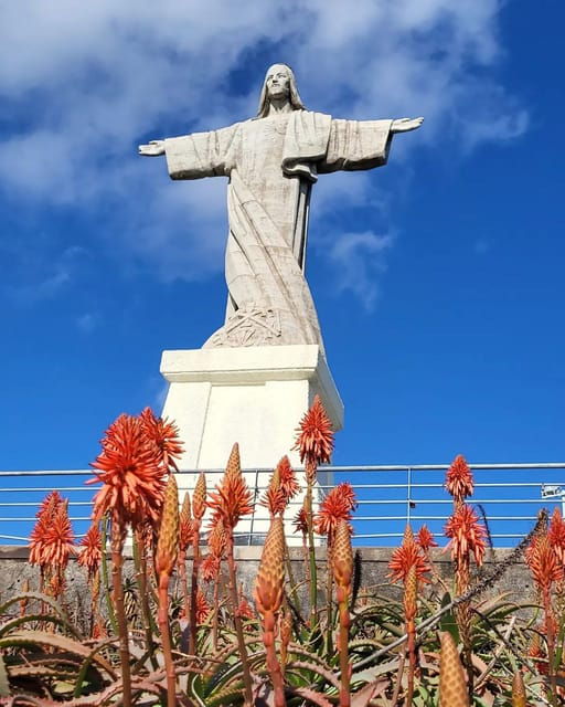 pico-do-arieiro-santana-more-full-day-madeira-east-tour