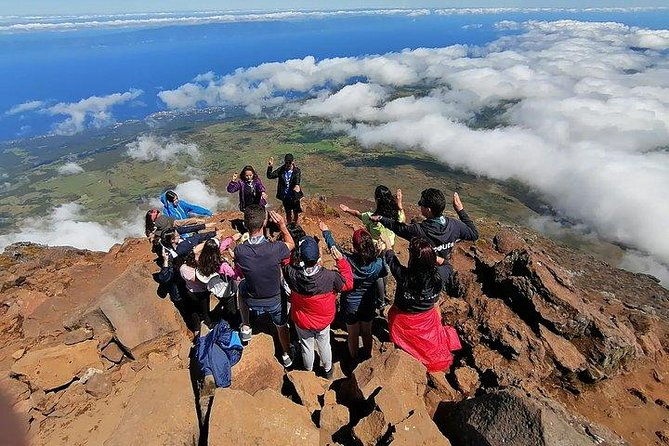pico-mountain-group-4