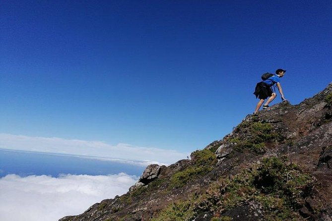 pico-mountain-group-4