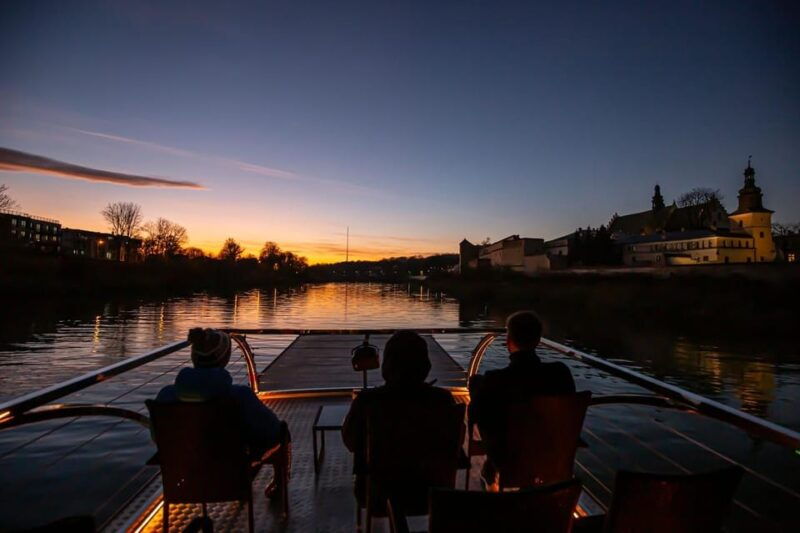 picturesque-cruise-on-the-vistula-in-the-heart-of-krakow