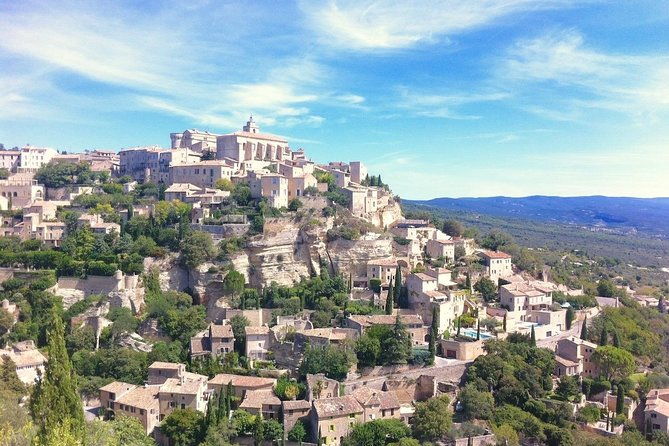 picturesque-luberon-from-marseille