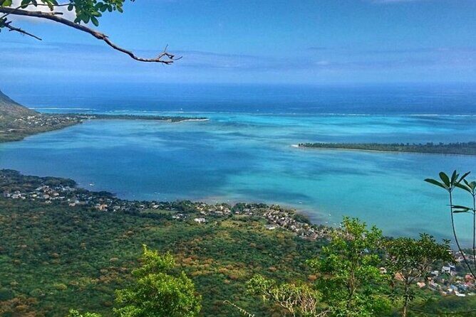 Picturesque South Tour Of Mauritius, Incl Lunch,7-Coloured Earth - Frequently Asked Questions