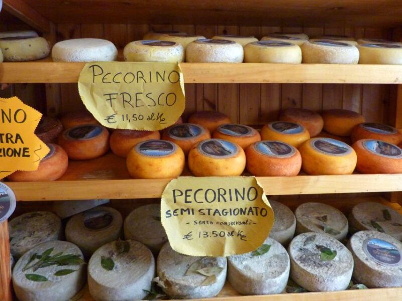 pienza-private-walking-tour-with-tuscan-tasting-experience