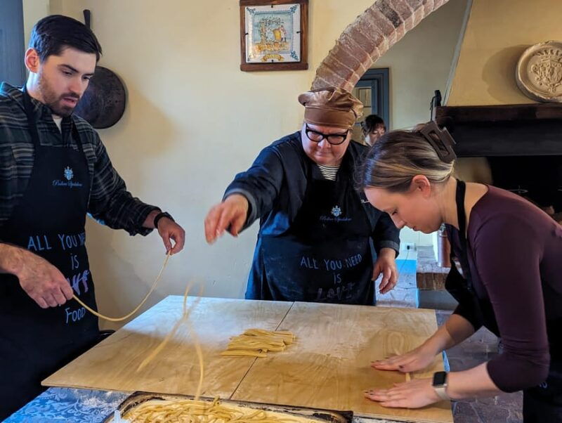 pienza-tuscan-cooking-class-of-homemade-pastas-and-cantucci