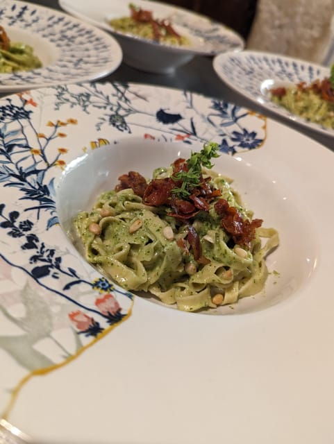 pienza-typical-gourmet-lunch-at-ancient-tuscan-farmhouse