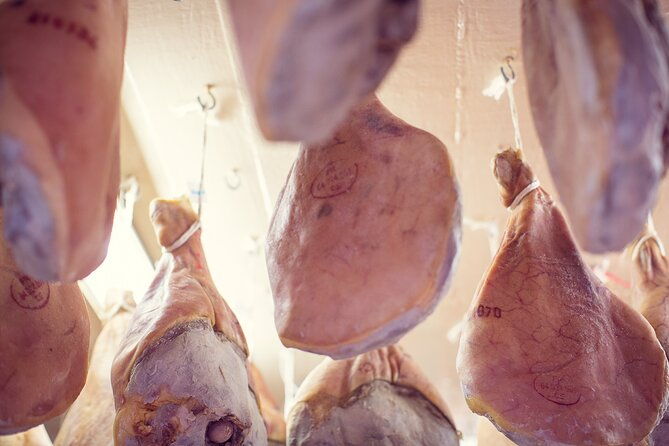 pierre-ibaialde-guided-tour-ham-workshop-tasting