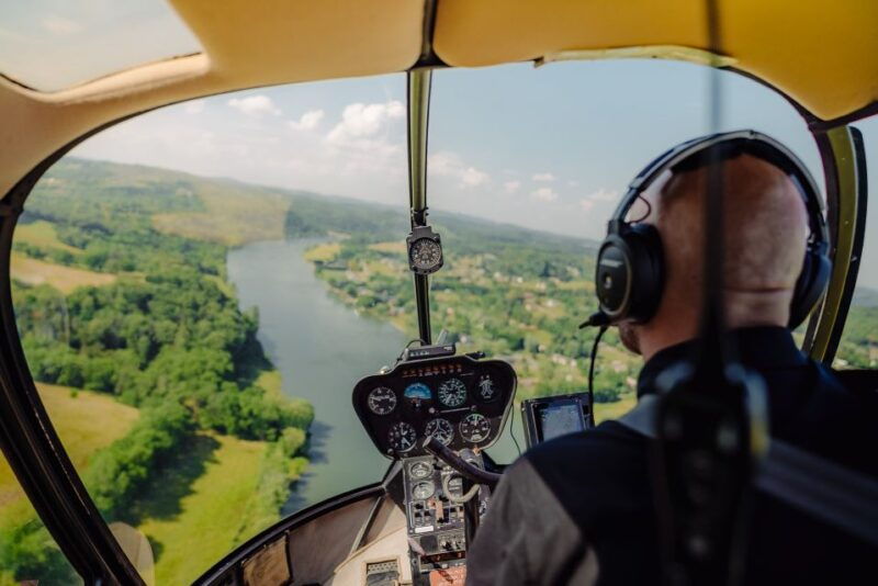 pigeon-forge-smoky-mountain-and-lake-helicopter-trip