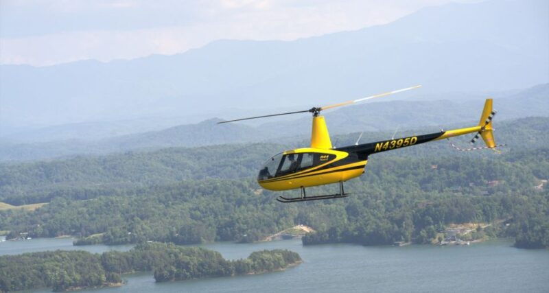 pigeon-forge-smoky-mountain-and-lake-helicopter-trip