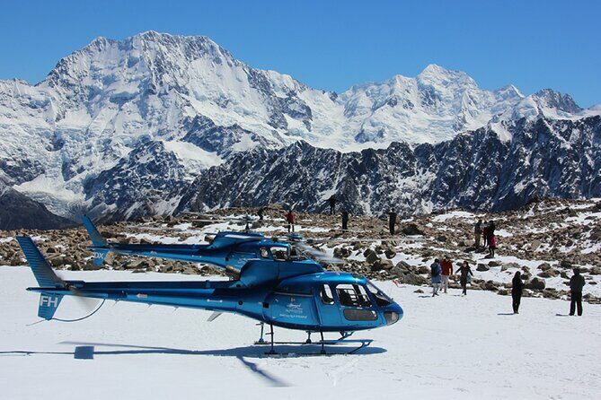 Pilots Choice: 2 Glaciers & Snow Landing  35min - Who Would Love This Tour?