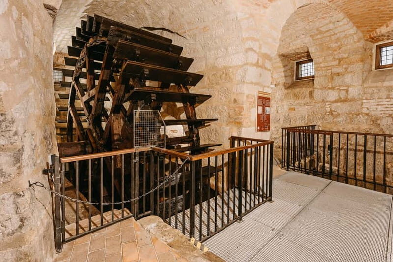 Pilsen: Historic Underground Tour with a Glass of Beer - The Experience in Detail: What Makes It Stand Out