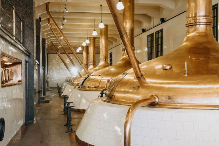 pilsen-pilsner-urquell-brewery-tour-with-beer-tasting