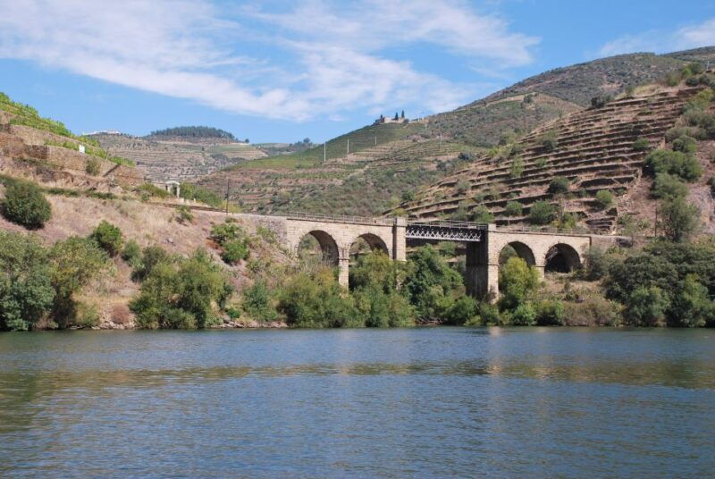 pinhao-4-hour-douro-valley-kayak-rental