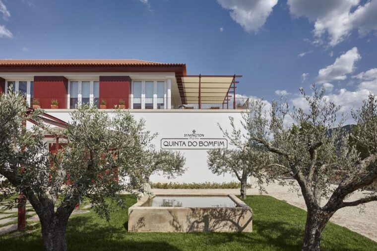 pinhao-quinta-do-bomfim-visit-and-tasting