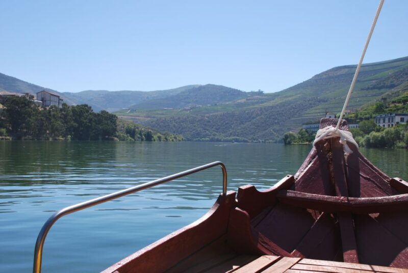 pinhao-rabelo-boat-1-hour-tour