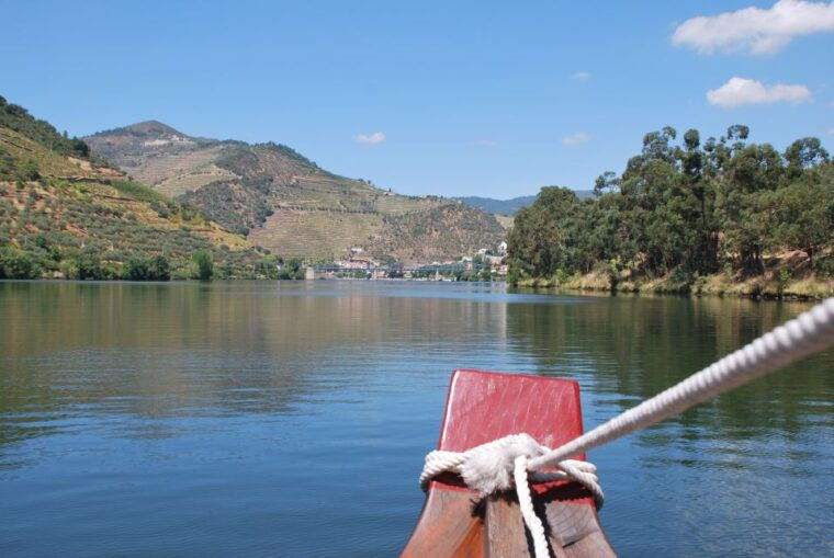 pinhao-rabelo-boat-1-hour-tour