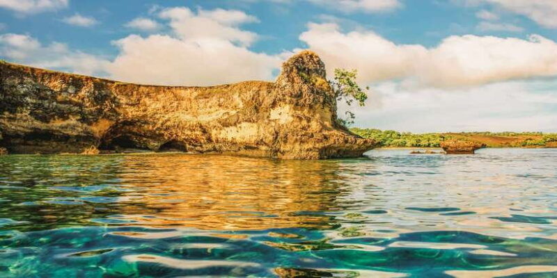 pink-beach-and-southeast-gili-islands-full-day-private-tour