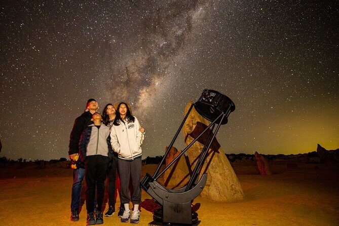 Pinnacles Desert Sunset Dinner and Stargazing Tour - Who Will Love This Tour?