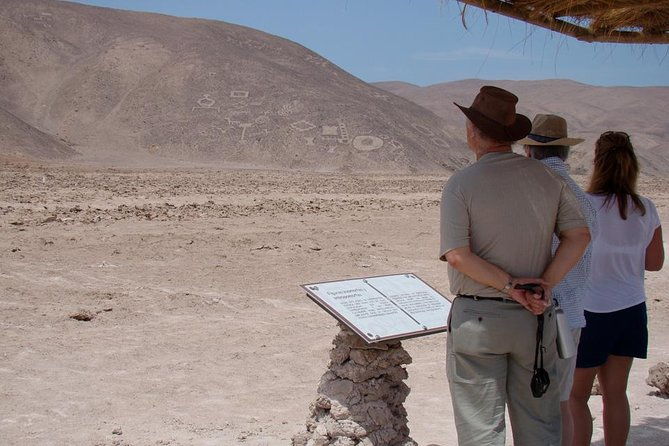 pintados-geoglyphs-humberstone-and-salar-crespo-tour