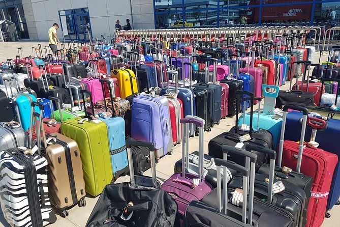 piraeus-port-marriott-transfer-to-airport-by-mercedes-benz-e-class-wagon