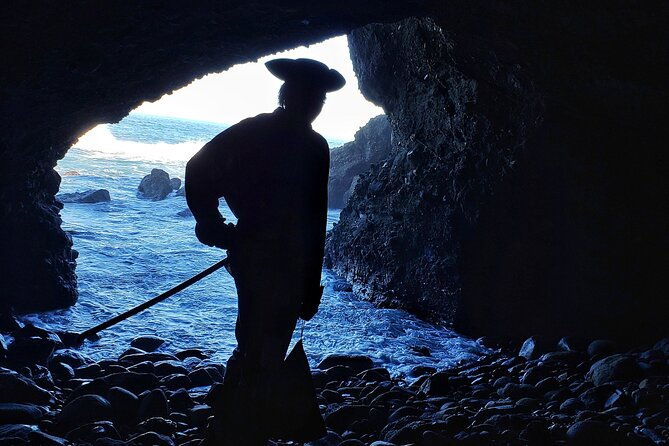 pirate-sea-cave-tide-pool-walk-at-dana-point