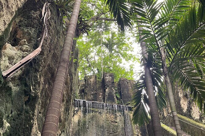 pirates-a-shore-adventure-queens-staircase-tour-nassau