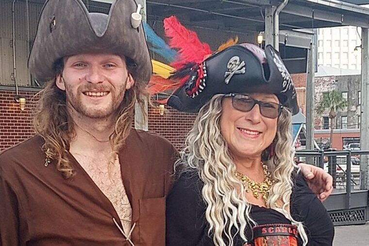 pirates-legends-of-the-gulf-coast