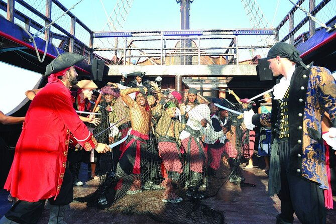pirates-of-the-caribbean-cruise-snorkel-sharks-stingrays