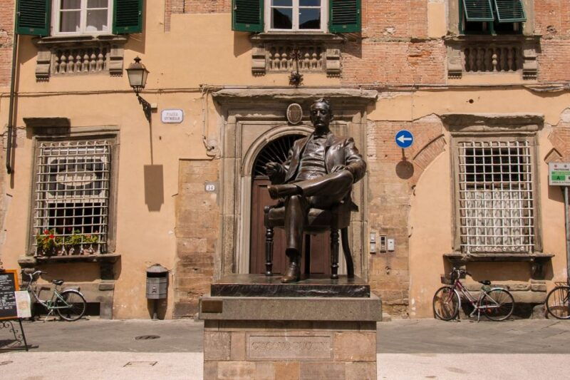 pisa-and-lucca-private-full-day-tour-by-deluxe-van