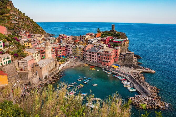 pisa-and-the-cinque-terre-from-the-port-of-livorno