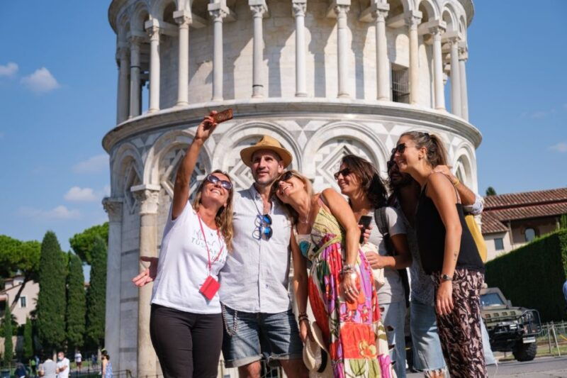 pisa-city-sightseeing-walking-tour-with-snacks-and-drinks