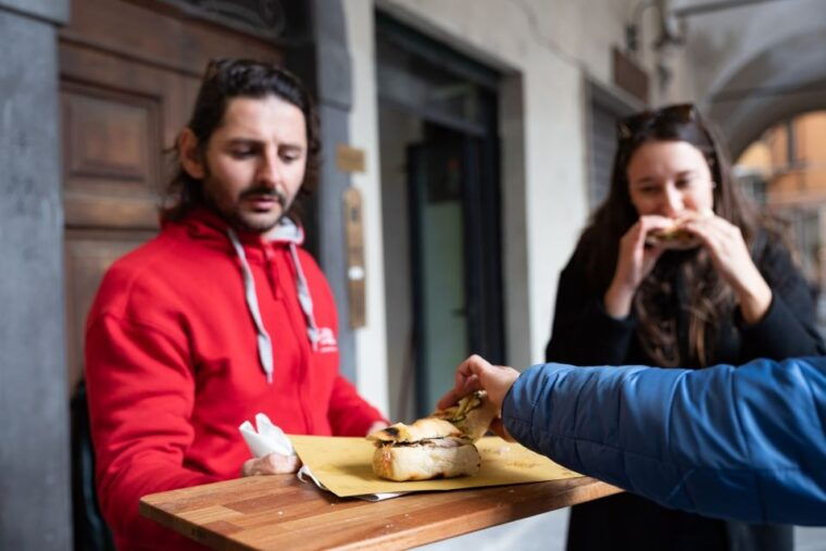 pisa-city-sightseeing-walking-tour-with-snacks-and-drinks