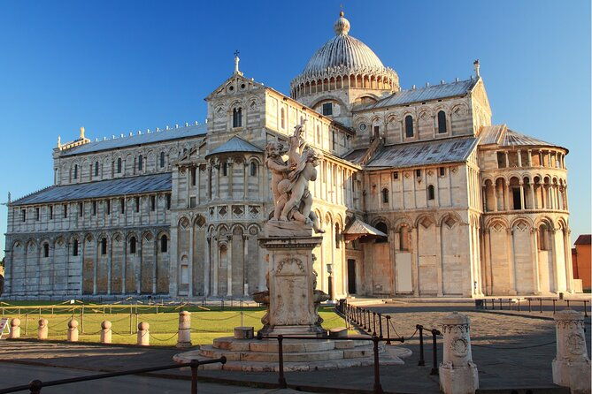 pisa-entrance-to-leaning-tower-all-attractions-of-pisa-complex-3