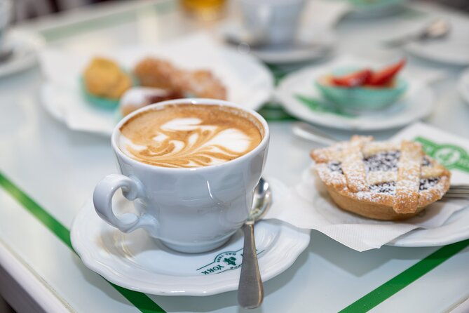 pisa-sights-and-bites-tour-with-food-tastings-for-small-groups-or-private-2