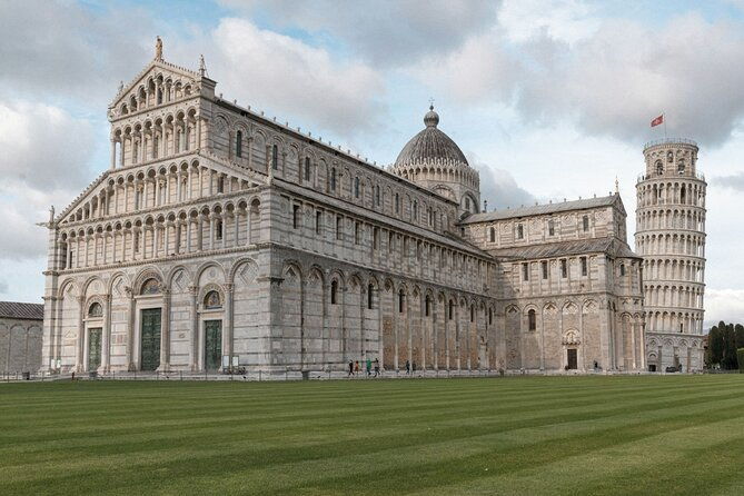 pisa-walking-tour-with-audio-and-written-guide-by-a-local