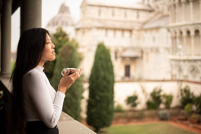 pisa-walking-tour-with-private-shooting