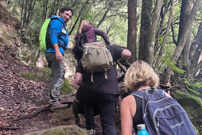 pitigliano-in-the-footstep-of-the-etruscan-hike-and-wine-tasting